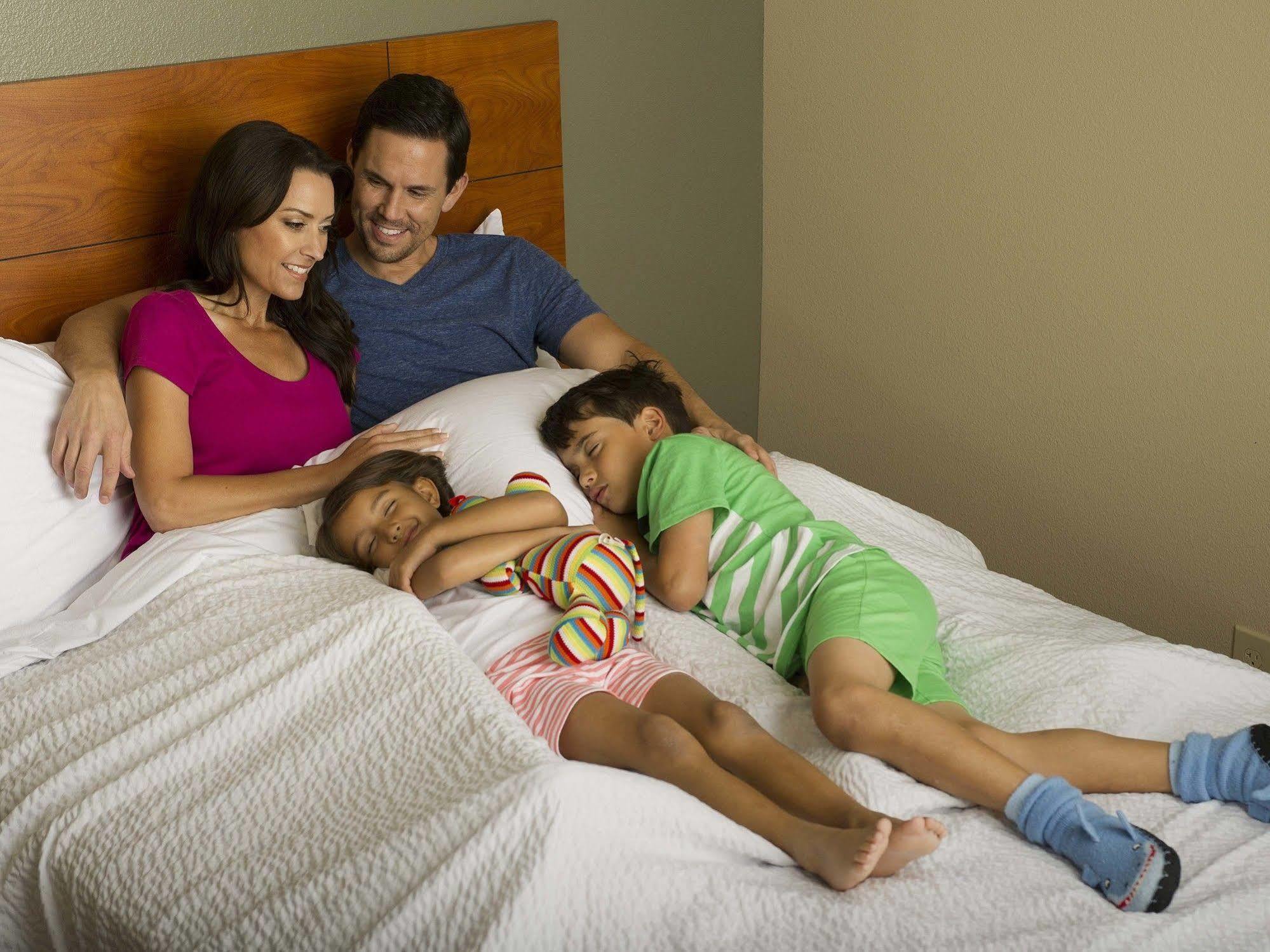 Woodspring Suites Memphis Northeast Eksteriør billede